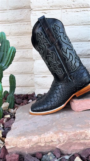 Black Python print — bold scales, sleek shine, and serious western edge.🔥 A true standout pair. #WesternAvenue #PythonBoots #TikTokShopFinds #WesternStyle #MensFashion