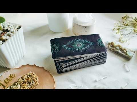 Exploring Cartomancy: Tarot vs. Playing Cards