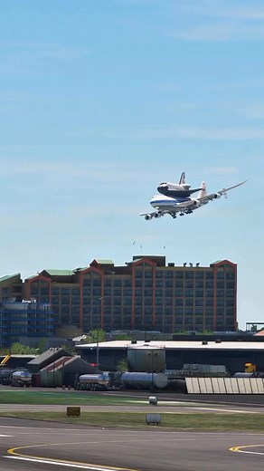 NASA Aircraft landing 🛬 #UnitedStates #unitedkingdom #airport | The Salone Network