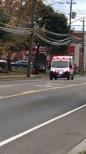 ANB Unit [Unsure] Responding Code 3 In Shediac, New Brunswick.