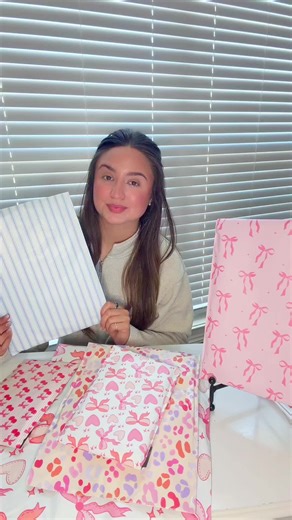 Come Join our LIVE Now for Flash Sales and FREE Giveaways!