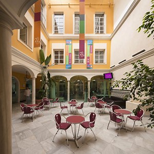 Study Spanish in Seville | CLIC IH by Go! Go! España