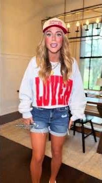 Should’ve cut the extra string off but other than that?? They’re literally perfect