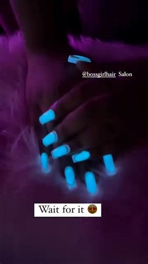 GLOW IN THE DARK NAILS SET 💅🏻 🔥🤭even when it’s dark you still stand out👌#nails #glowinthedark