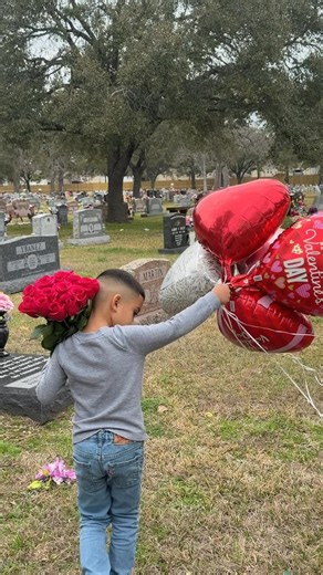 Greysi Gomez | Te extraño muchísimo 🥺🦋 | Instagram