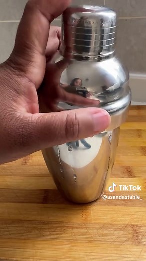 Vodka Sour Cocktail Recipe: Easy and Refreshing