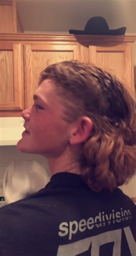 Reviving the Mullet: The Ultimate Guide to Modern Mullets
