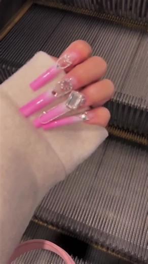DIY Long Nails: Creative Tips and Tricks