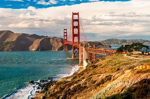 20 Famous Singers from California - Singersroom.com