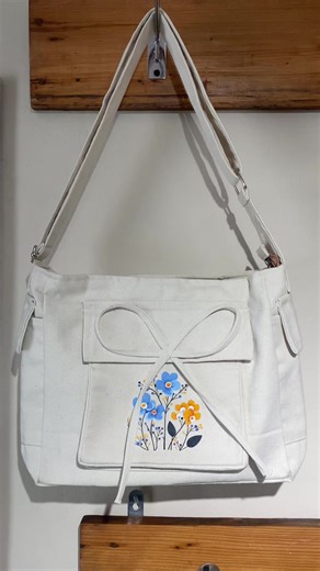 Valentine's Day Discount on Stylish Crossbody Bags