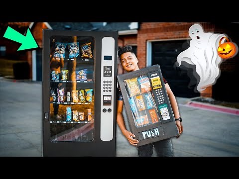 I Put A Vending Machine Outside My House For Halloween!!
