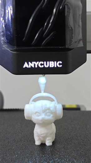 The Sims cat with headphones is now 3D! 😍 #3dprint #3dprinter #anycubic