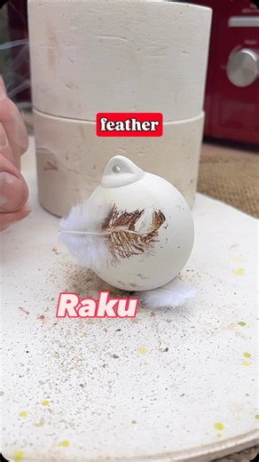 Feather Raku pottery using a microwave to heat the slip cast clay to 1000 degrees and a feather to tattoo the ceramic body with smoke. Did you catch me doing this ceramic technique on Kirsties Handmade Christmas this year? Being invited to be the pottery expert was a dream come true and the episode is still available on catch up and you tube too. She gave me the confidence I needed to release my book “microwave pottery firing” and it’s been so much fun talking to people about the techniques, tip