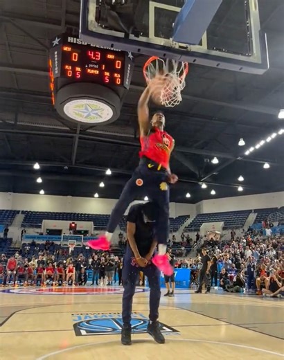 Bronny dunks over Bryce! 🔥 (via ESPN) | Basketball Forever