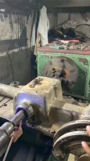 How to manufacture a gear box bush for a tractor 🔥🔥#automobile #engineering #trending #machine