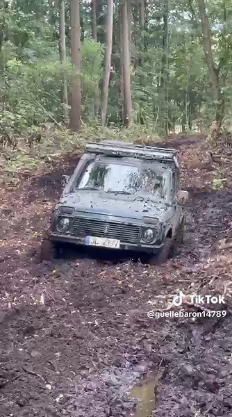 Exploring Off-Road Adventures with Lada Niva 4x4