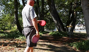 How to Spin Putt Disc Golf - Discount Disc Golf