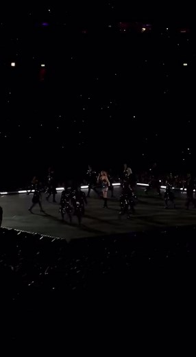 Taylor Swift Screen Glitch at 'The Eras Tour' in Liverpool