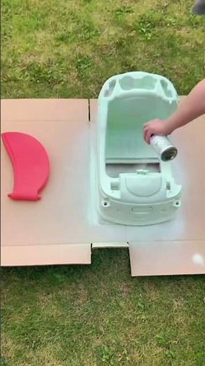 Cozy coupe makeover! I turned my son’s cozy coupe into a golf cart with spray paint and a basket.