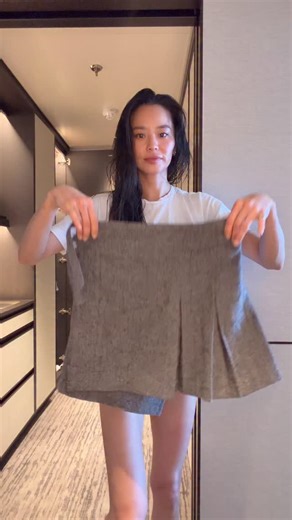 Plain white T always wins | Jamie Chung