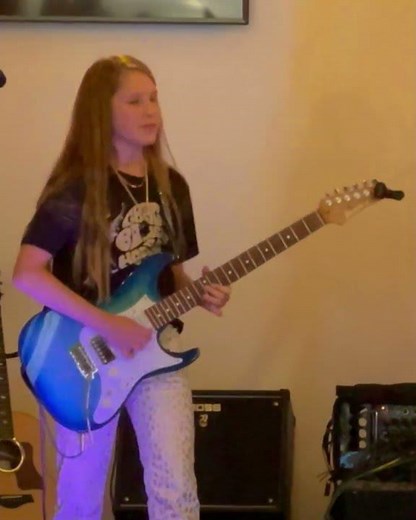 Baby Come Back - Player Epic Guitar Solo #guitarperformance #guitarsolo