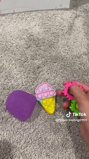 Exploring Fidget Trading: Toys, Tips, and Community