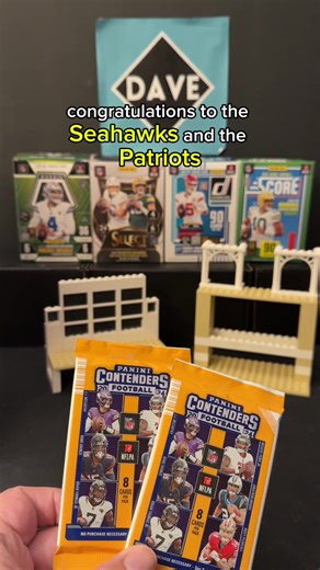 Looking for Drake Maye RCs! #sportscards #footballcards #rippingpacks