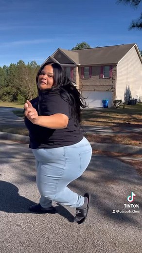 L I L B I T 🕉 on Instagram: "Suspect Challenge Part 2 🤦🏾‍♀️🤣‼️ #lilbit #redd #usoutsiders #outsiders #teamredd #teamlilbit #love #suspectchallenge #convict #highschool #dropout #favorite #funnyvideos #fun #hilarious #forever #couplegoals #laughing #laughter #954 #561 #therapy"