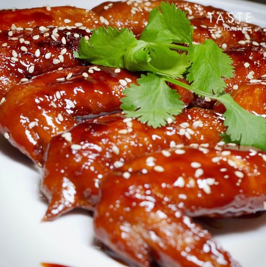 39K views · 649 reactions | Braised Chicken Wings in Brown Sauce ＃MasterChef ＃TasteKitchen | Taste Kitchen | Facebook