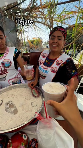 Divina Lopez | Gracias Tejate Tlacolula por invitarme una bebida de los Dioses! #Tejate #BebidaAncestral #bebidatradicional @destacar | Instagram