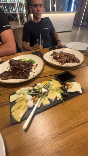 Відео користувача Вася (@vasua_goban) з композицією «оригінальний звук - volkanov»