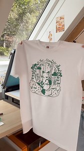 6K views | I did screen printing some years ago and I hated the screen exposure process so I stopped with it but letting the laser burn the image into a screen is such a game changer! I used my S1 laser but you can also do that with the M1 (not suitable for the multi color kit). And you can make a lot with screen printing not only printing on clothes, so be excited for stunning future projects! post by annalunakdraws #xtool #lasercutter #lasercutting #creativity #diy | xTool | Facebook