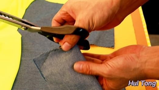 Hui Tong Strong & Sharpe Pinking Shears