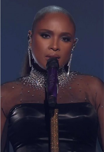 Tribute to Whitney Houston by Jennifer Hudson | AMAs 50