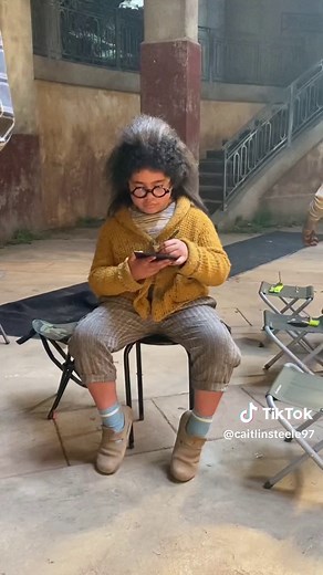 Season 2 is out! #sweettooth #bts