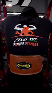 Le Powerlifting, c’est l’art de repousser ses limites à travers trois mouvements : squat, développé couché et soulevé de terre. Force, technique et mental d’acier — chaque entraînement est un pas de plus vers la meilleure version de soi-même. | Power Fitness Annaba