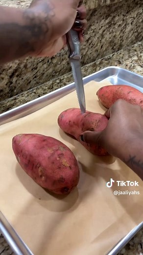 Sweet Potato Pound Cake Recipe for Thanksgiving Dessert