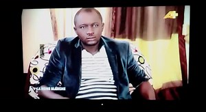 La reine blanche série | Stéphane Beker Jung