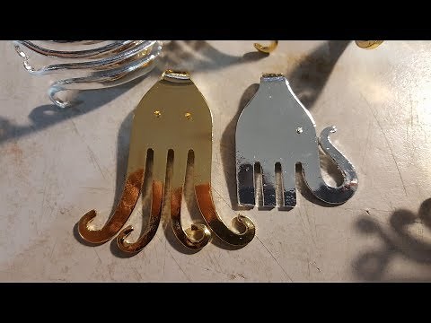 Forging an Octopus Pendant From a Fork!