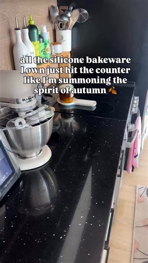 Prepping the kitchen for peak fall baking vibes. | Grove Collaborative