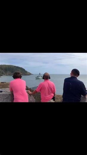 The Port of Dartmouth Royal Regattas gun salute for the arrival of HMS Mersey to our 180th Regatta #dartmouthregatta180 #royalregatta #dartmouthregatta #HMSMersey Royal Navy | The Port of Dartmouth Royal Regatta
