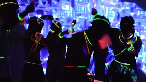 Ayieyill 100pcs Glow Sticks Bulk Party Pack 8" Halloween Glow Sticks for Kids Glow in The Dark Party Supplies - Walmart.com