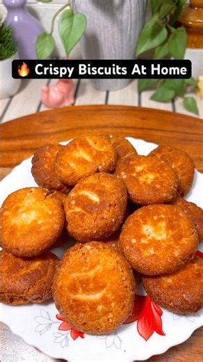 Crispy Coconut Biscuits Recipe | Easy Homemade Tea Time Snack 🍪🥥| #shorts #biscuit #coconutbiscuit