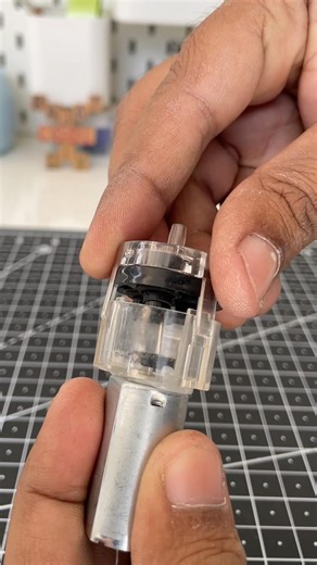 3.7v Dc motor connect make Mini air pump fill air into balloon 🎈DIY #diy #airpump #dcmotor #short