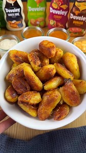 Ultra knusprige Kartoffeln 🥔 Zum Rezept: https://www.foodwerk-blog.de/knusprige-kartoffeln-mit-milden-heringsfilet-streifen-in-sahnesauce/ | foodwerk.de