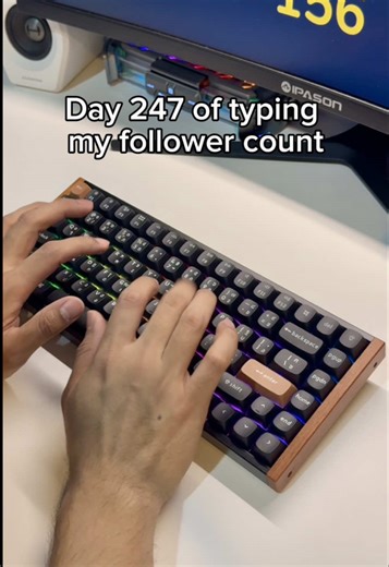 Mechanical Keyboard for Typing Enthusiasts