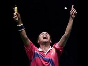 Hendrawan vs Peter Gade 2001 World Championship