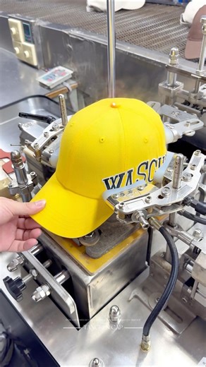 The assembly process of hat#hat #manufacturer #embroidery #hat #fashion #oem #custom ＃cap＃baseball