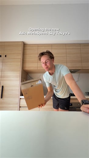 Asics Metaspeed Skytoyo Review: The Ultimate Running Shoe