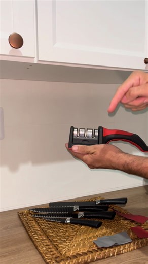 Tutorial como afiar facas #tutorial #facas #como #tiktok